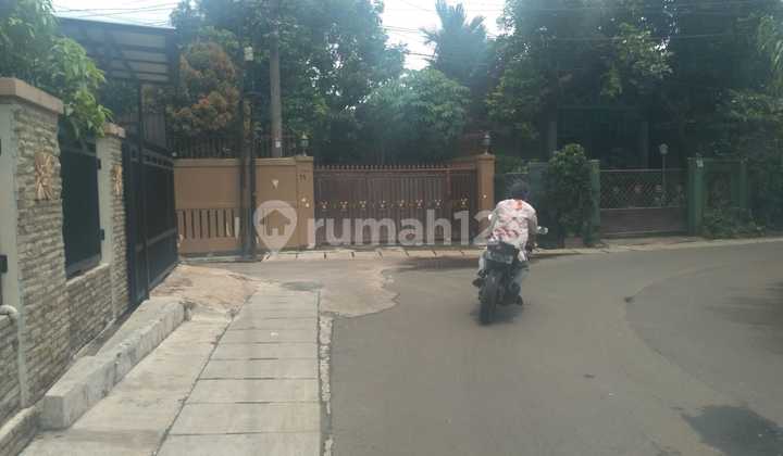 Dijual Rumah Strategis Jagakarsa Jakarta Selatan 2