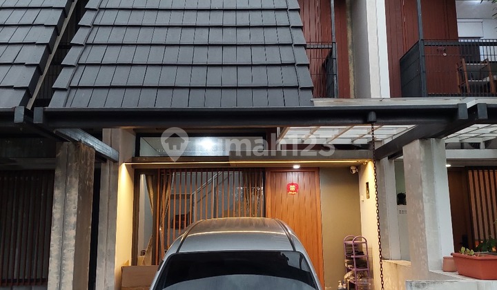 For Sale 2-Story Fully Furnished Garden-Facing House In Fleekhauz Bsd Tangerang