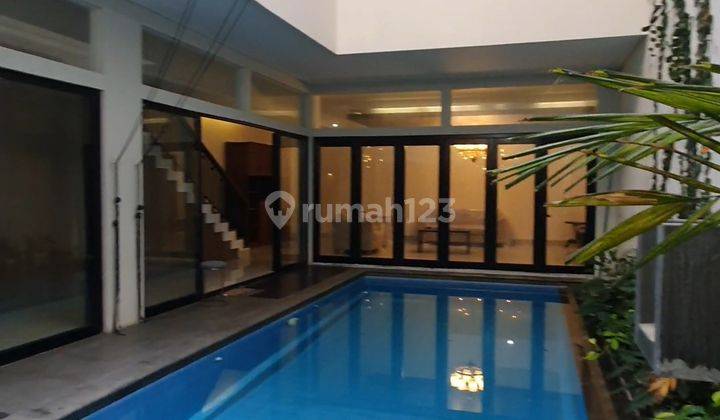 For Rent rumah minimalis dan bagus Jakarta Pusat  9