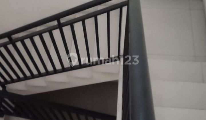 For Sale Rumah Penjompongan SHM  8