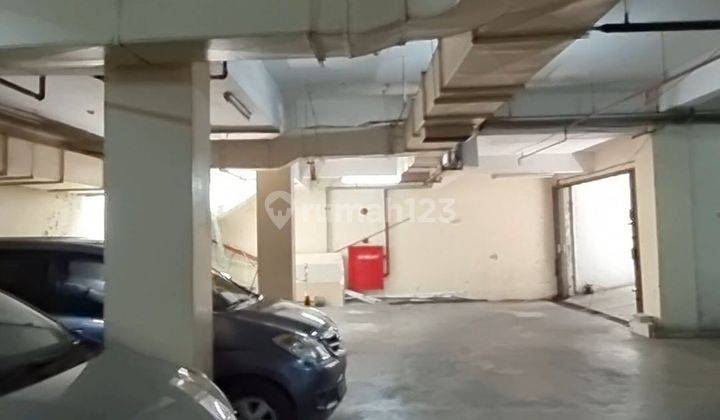 For sale ruang usaha atau gedung sangat strategis  1