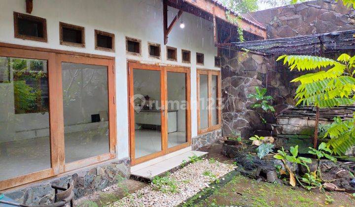 Disewakan Rumah di Jemursari Bagus SHM 1