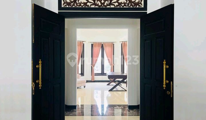 Sewa Rumah Mewah Villa Bukit Regency, Pakuwon Indahfull Marmer, Private Pool, Full Furnish 1