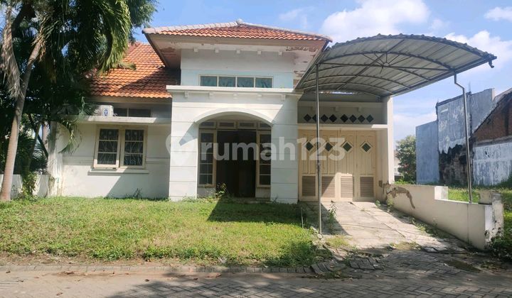 J U A Lrumah Vila Taman Telaga 120m2 Harga: 2,9 M Nego 1