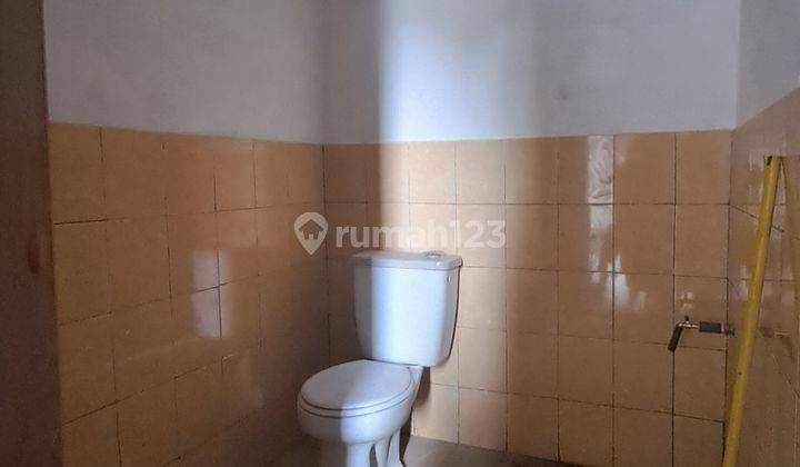 Gudang Kantor Mainroad Sukarno Hatta Dekat Tol Akses Kontainer 5