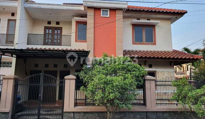 Room for Rent at Sayap Buahbatu Room for Rent at Sayap Buahbatu