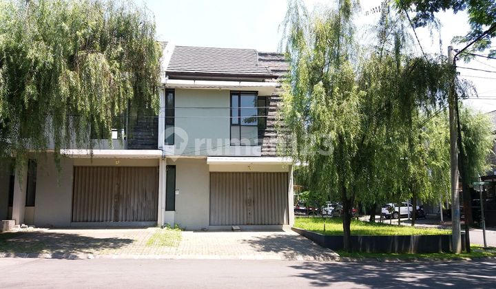 2-Story Shop House Near Baros Toll Gate Suitable for Office