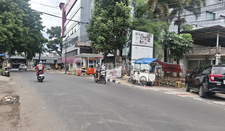 Rumah Tua Hitung Tanah di Sayap Cihampelas Cocok untuk Usaha