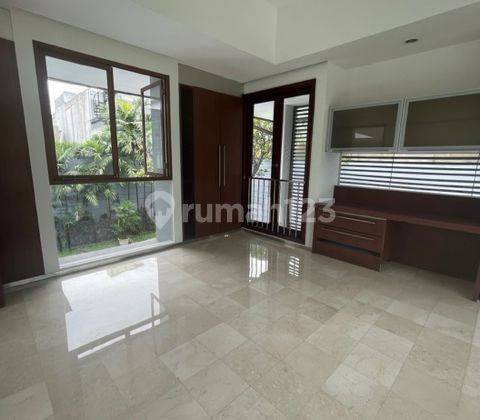 Disewa Rumah di Senopati Area, Jakarta Selatan 12