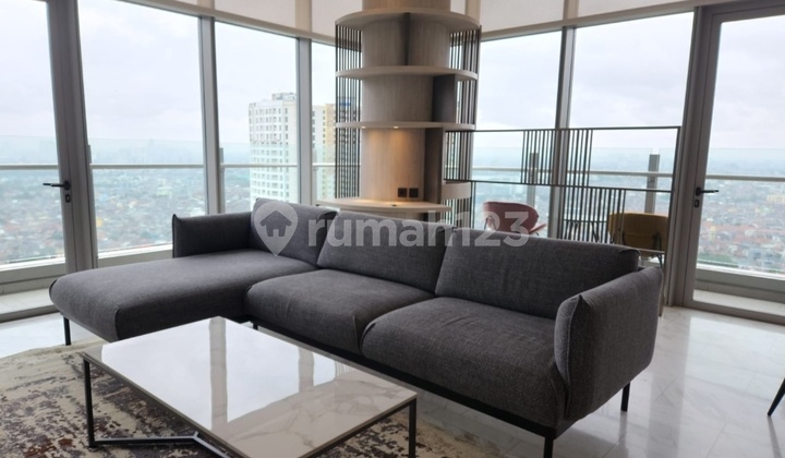 For Sale: Corner Unit at Verde Two Fully Furnished