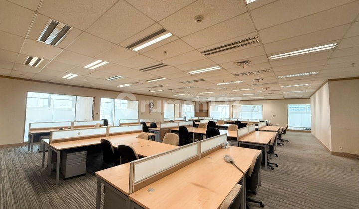 Dijual Premium Office Space Equity Tower 550m² Furnished