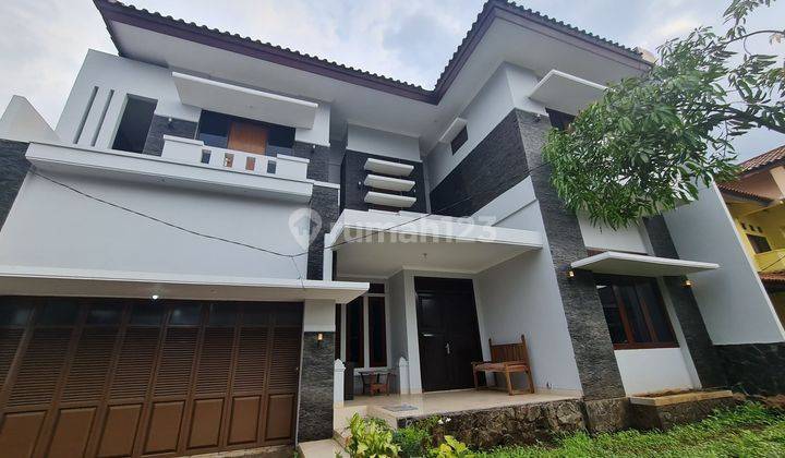 Jual Rumah Baru Siap Huni di Jl Banyuwangi, Antapani 1