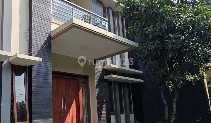 Best Price!! Dijual Rumah Batununggal Lima Kamar Tidur!! 1