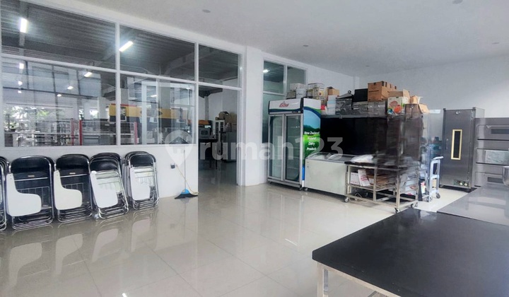 Ruang-usaha Strategis Siap Huni Gatot Subroto Bandung Ruang-usaha Strategis Siap Huni Gatot Subroto Bandung