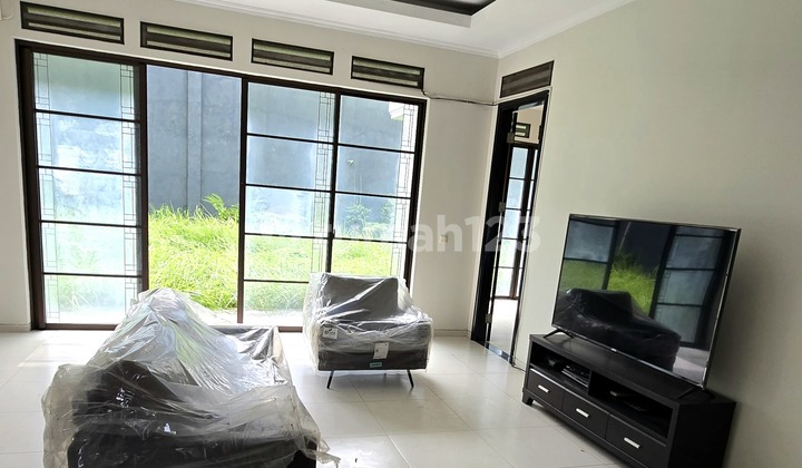 Sewa Rumah Nyaman Bandung Tempo Dulu Kota Baru Parahyangan 2