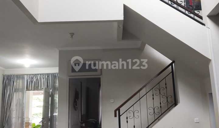 Rumah Siap Huni Di Perumahan Kota Wisata Cibubur 2