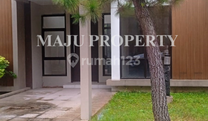 1st Floor House Who Lives in Cimanggis Podomoro Golf View
