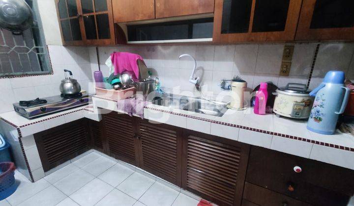 Rumah 2.5 tkt jalan Tenggiri Medan 2