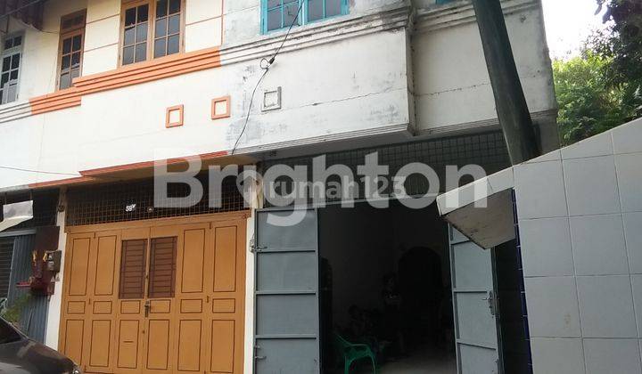 RUMAH TINGGAL 4M + 1M SUDUT GANG SENDIRI 2,5 LT PERMANENT, PERLU REHAB 2