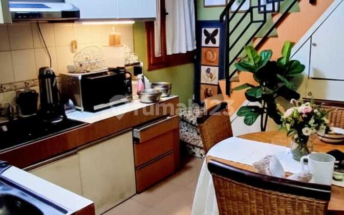 Turun Harga Rumah 3 Lantai Cluster Sariwangi Semi Furnished Turun Harga Rumah 3 Lantai Cluster Sariwangi Semi Furnished