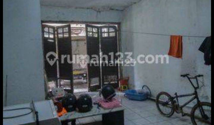 Rumah  muara sari dengan taman yang luas 5