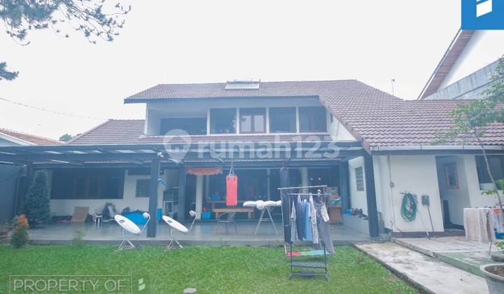 Rumah di Jl sukahaji murah 10