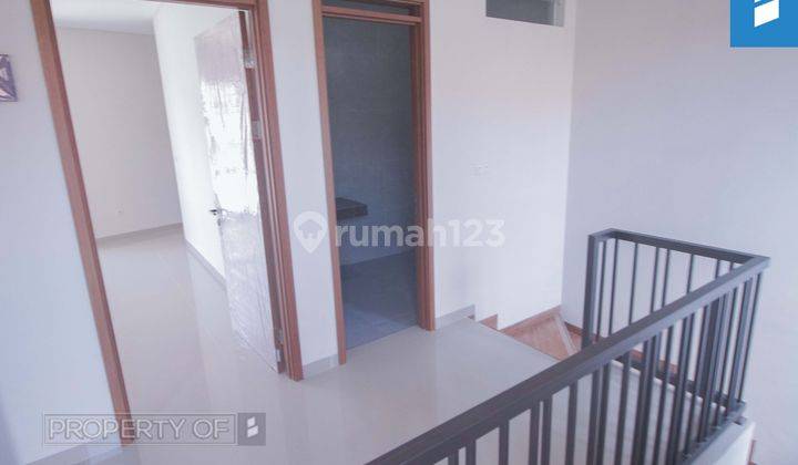 Rumah Baru 2 Lantai di Budi Luhur 2