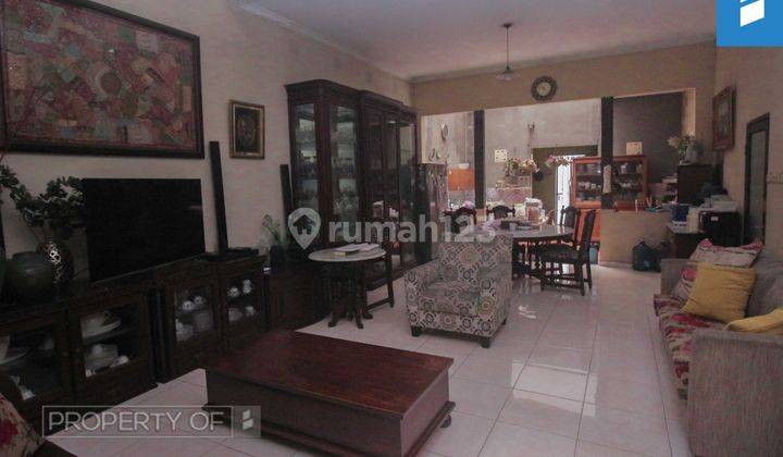 Rumah Strategis di mainroad Mekar Wangi 1