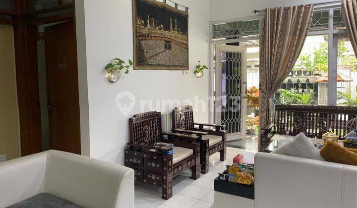 Rumah Cantik di Batununggal Mulia