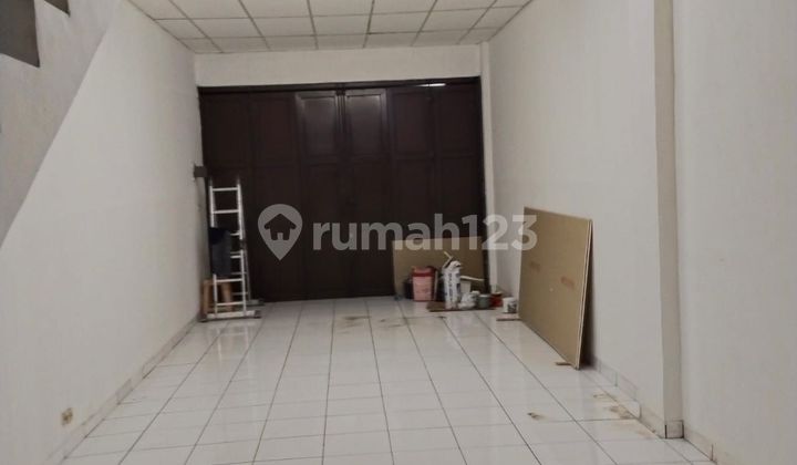 Ruko di Mekar Wangi jarang ada