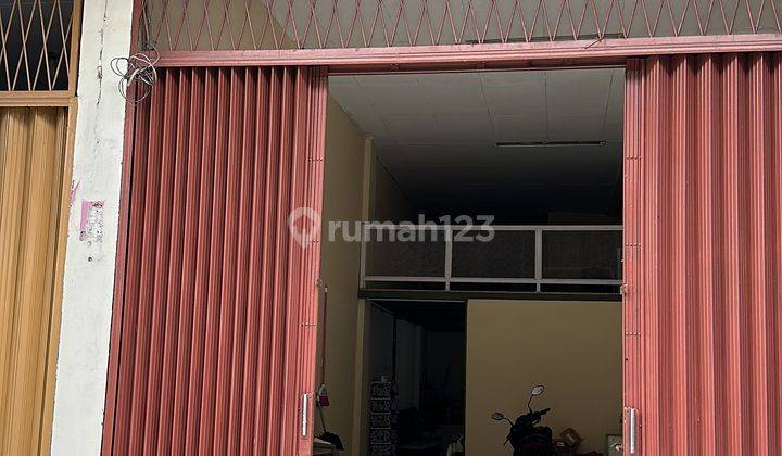 Ruko 3 Lantai di Martadinata, Ciputat, Tangerang Selatan Harga Nego  1