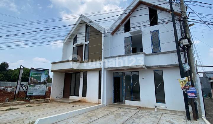 Ruko 2lt Strategis Menghadap Jalan Raya Di Ciater Rawakalong