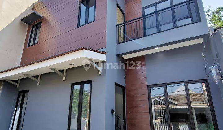 Rumah Brandnew 2lt Modern Minimalis Siap Strategis Di Bsd City 1