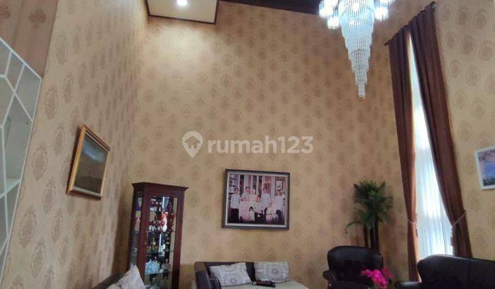 DIJUAL RUMAH MEWAH ADA POOL BAGUS STRATEGIS DI VETERAN BINTARO 2