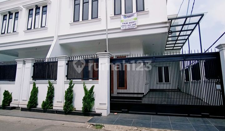 Rumah Brand New 2lt American Classic Siap Huni Di Bintaro Rumah Brand New 2lt American Classic Siap Huni Di Bintaro