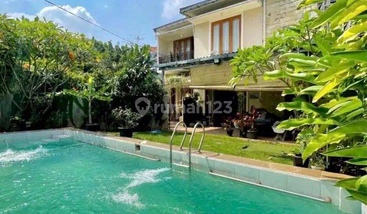 RUMAH MEWAH SIAP HUNI BAGUS SEJUK LUAS ADA POOL DI LEBAK BULUS  1