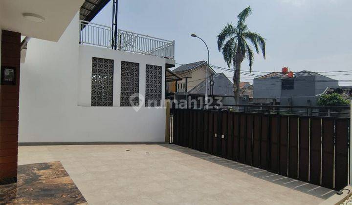 RUMAH CANTIK BRANDNEW 2LT STRATEGIS DI BSD CITY DEKAT TOL 2