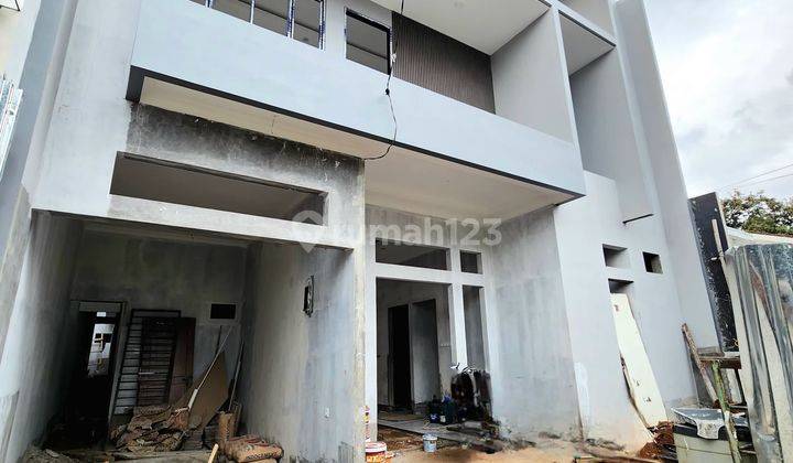 Rumah Brandnew Luxury Home Ada Private Pool Dekat Tol Di Bsd City 1