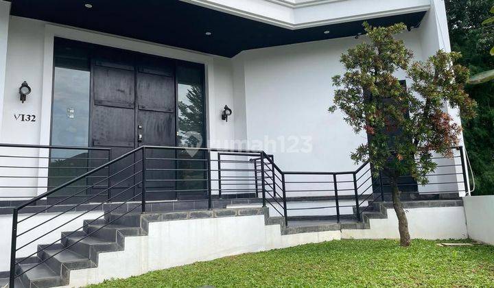 Rumah Mewah Siap Huni 2lt Lokasi Bagus Depan Taman Di Alam Sutera 2