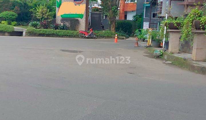 Rumah Secondary Siap Huni Murah Strategis Dalam Komplek Di Bsd City 2