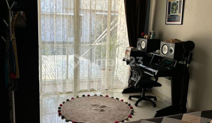 Rumah Sudut Kebayoran Residence Sejuk Bagus Dekat Tol di Bintaro