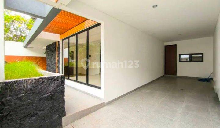 Rumah Brandnew Dgn Private Pool Siap Huni Di Bintaro Jaya Sek 9 2