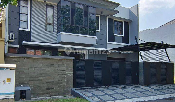 Rumah Modern 2lt Cantik Siap Huni Dalam Komplek Di Bsd City 1