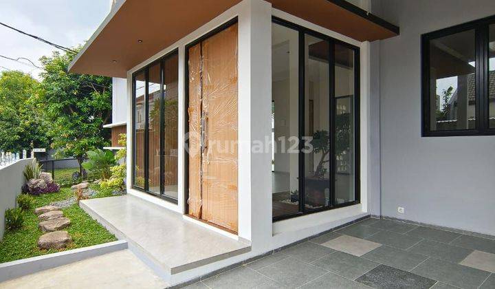 Rumah Brandnew 2lt Modern Dalam Cluster Dekat Ke Tol Di Bsd City 2