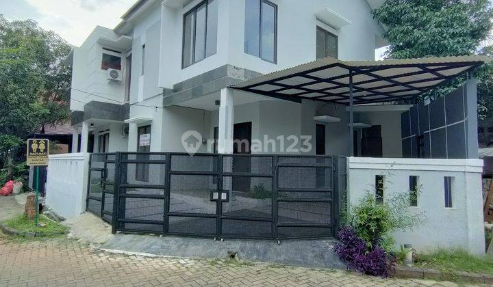 RUMAH BRANDNEW 2LT MODERN SIAP HUNI STRATEGIS DI GRAHA RAYA 1