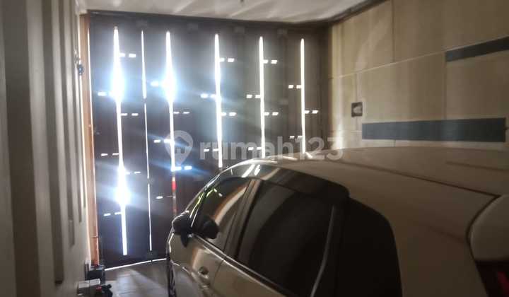 Rumah Siap Huni Alam Sutera Dalam Cluster Elite Di Alam Sutera 2