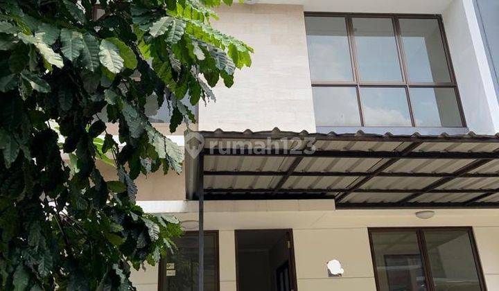 Rumah Cantik 2lt Modern Minimalis Dekat Alam Sutera Di Graha Raya 1