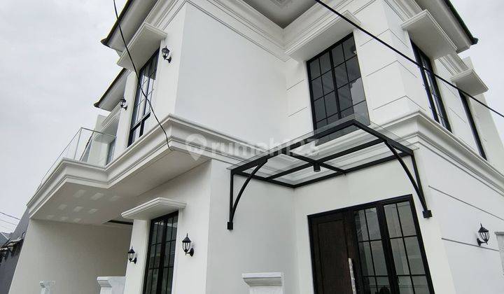 RUMAH BRANDNEW AMERICAN CLASSIC SIAP HUNI STRATEGIS DI BSD CITY 1