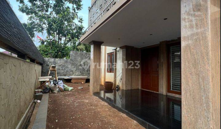 Rumah Taman Villa Meruya 4 Lantai 6 Kamar Tidur Posisi Hoek 2