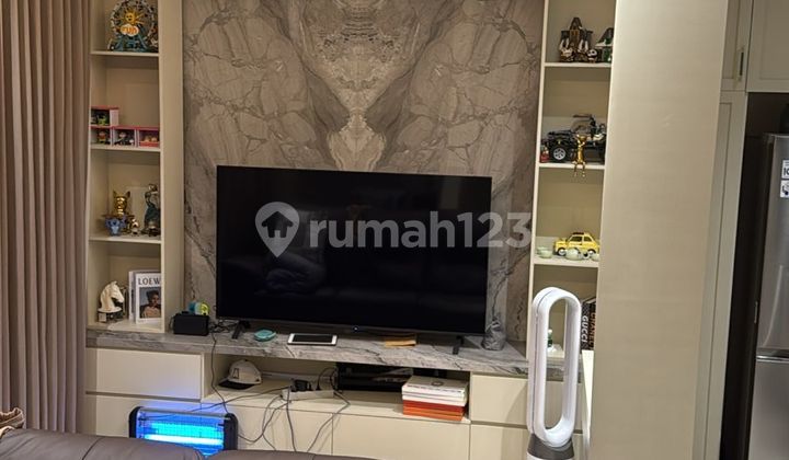 Anwa Residence Meruya 3-story house 4 bedrooms semi-furnished